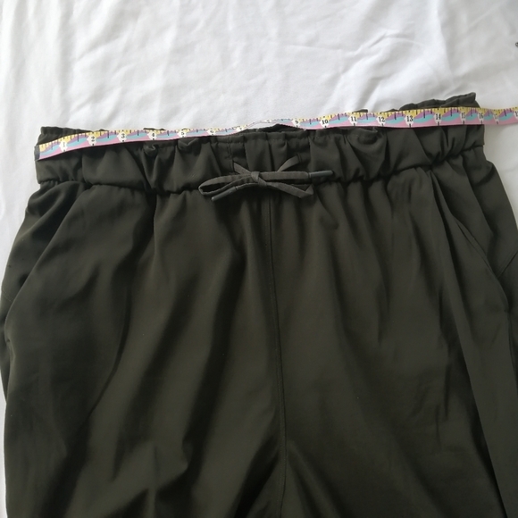 Lululemon Keep Moving 7/8 High Rise Pants Dark Olive Green 10 - Picture 7 of 16